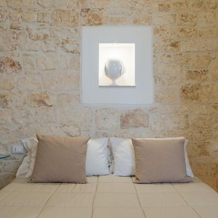 Pregiata Suite 25 ออสตูนี ภายนอก รูปภาพ